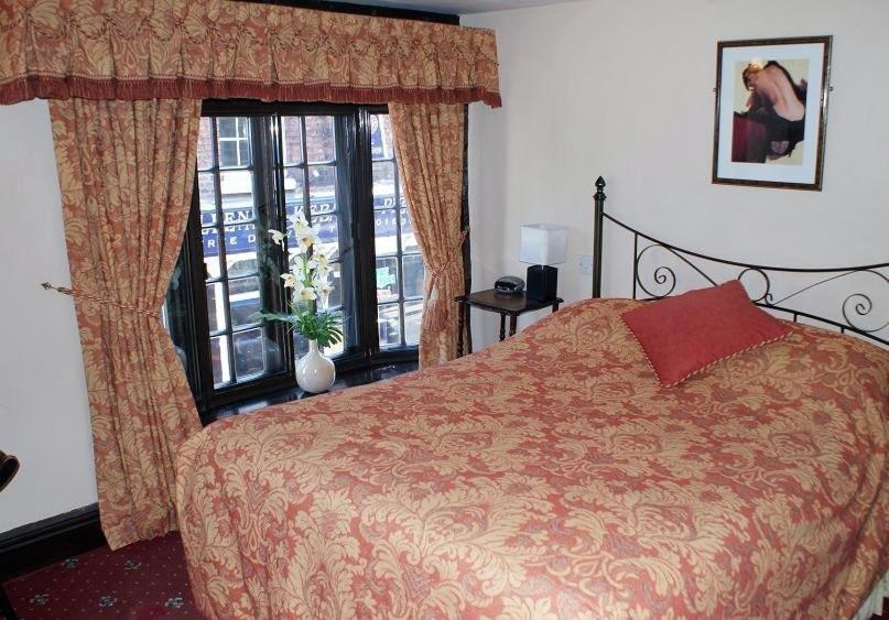 Tudor House Hotel Market Drayton Szoba fotó